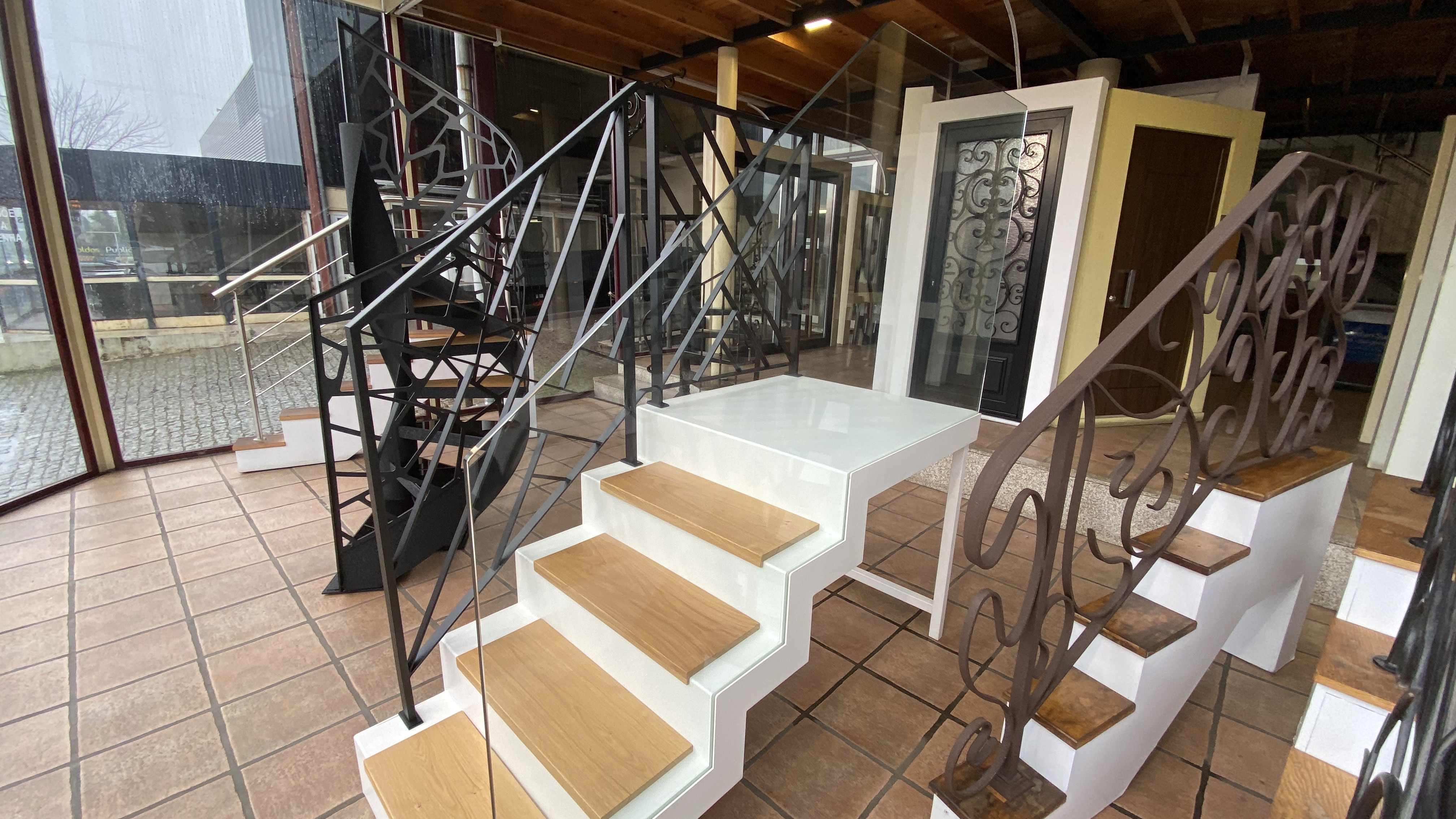 http://ESCALIER%20GARDE%20CORPS%20VERRE